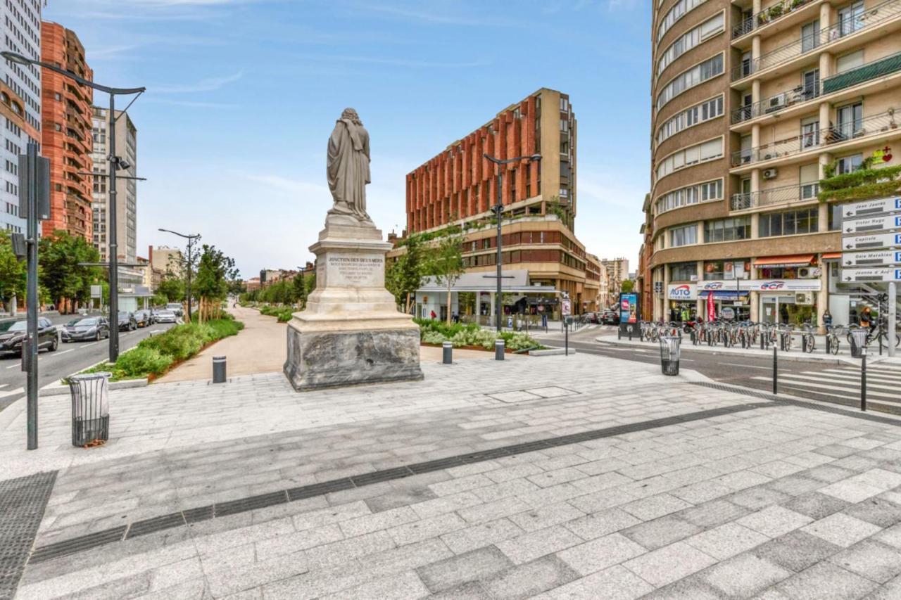 2Br In Toulouse Colors With Balcony - Welkeys Apartment Bagian luar foto