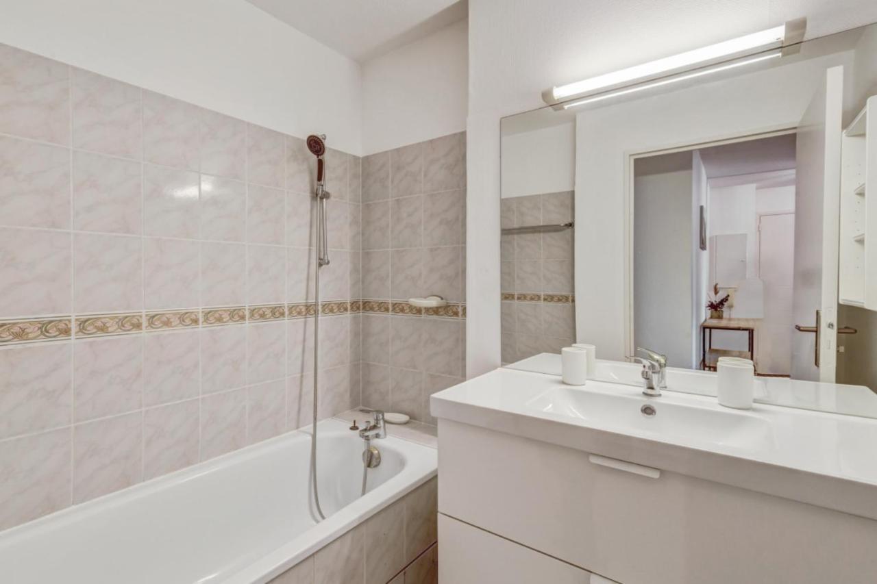 2Br In Toulouse Colors With Balcony - Welkeys Apartment Bagian luar foto