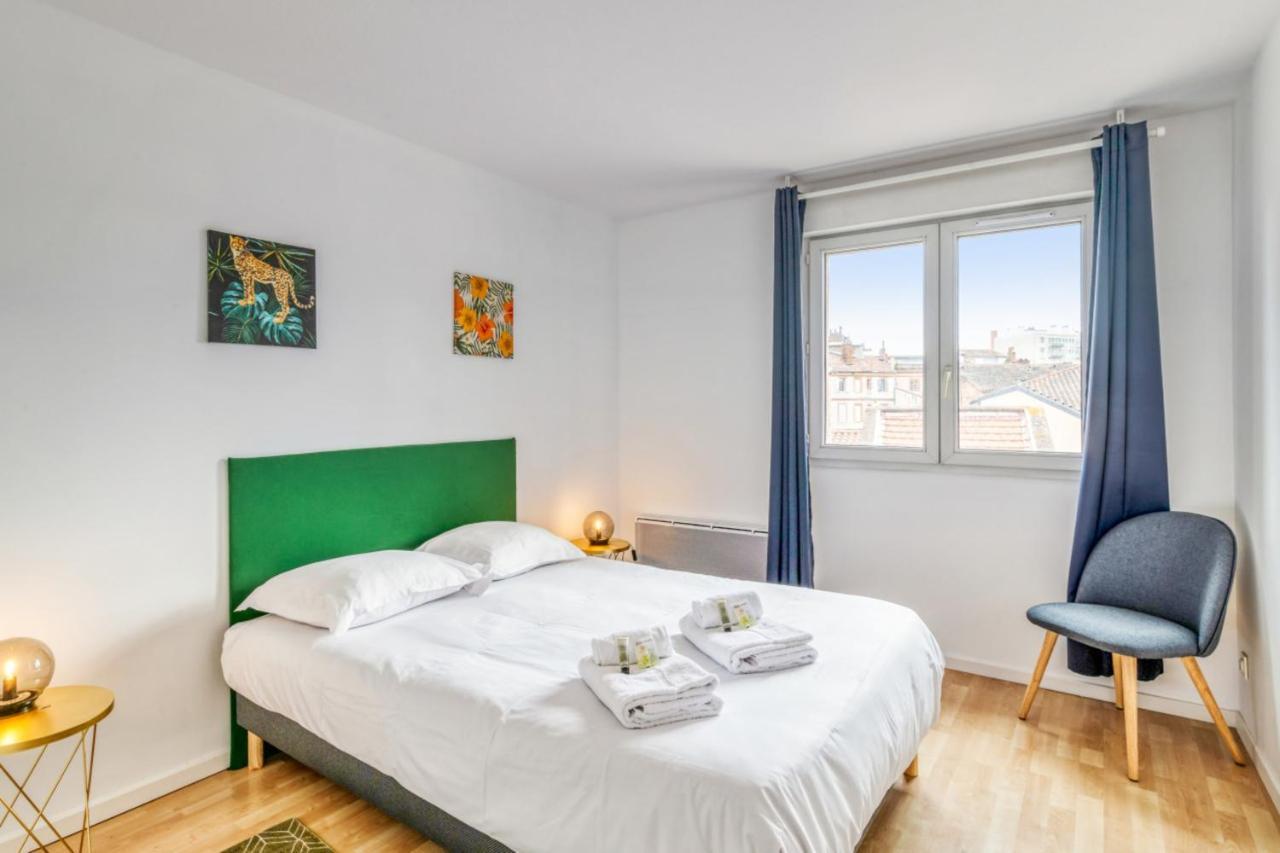 2Br In Toulouse Colors With Balcony - Welkeys Apartment Bagian luar foto